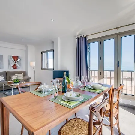 Ideal Mallorca - Castello Playa Apartment